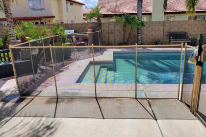 pool-covers-vs-pool-fences