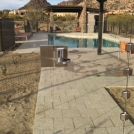 glass pool fence