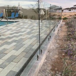 glass barrier for swimming pool at country club