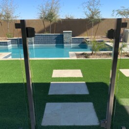 Glass pool gate