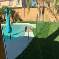 glass pool fence